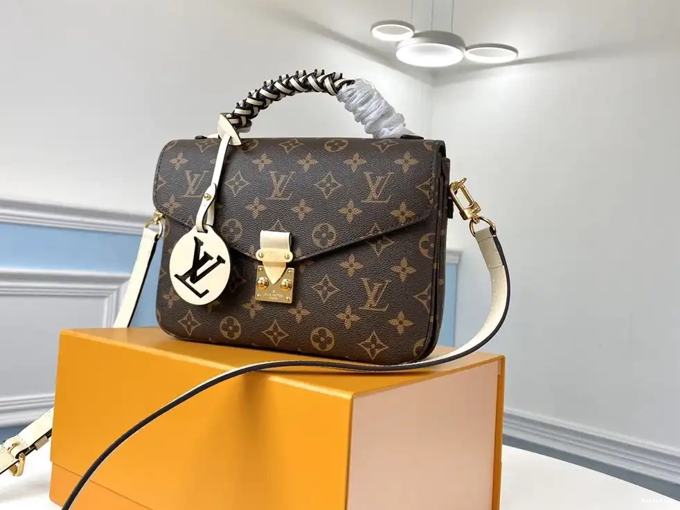 Cheap VUITTON METIS LOUIS POCHETTE 0505